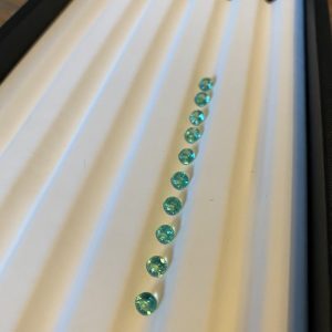 Set of 10 round Colombian emeralds