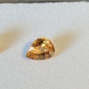 Set of 8 spessartine mandarin garnets