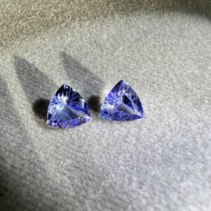 Trillion set tanzanite