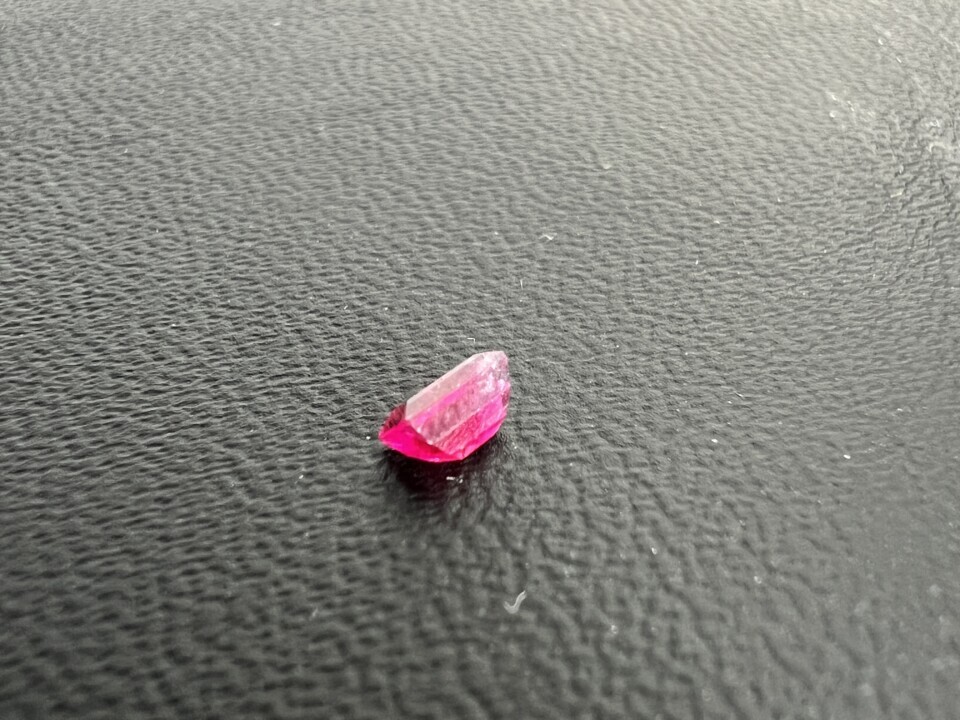 Rectangular faceted red beryl - bixbite
