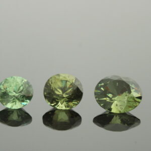 Set of 3 demantoid garnets