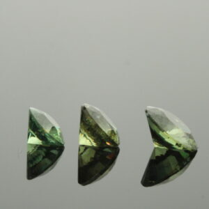 Set of 3 demantoid garnets