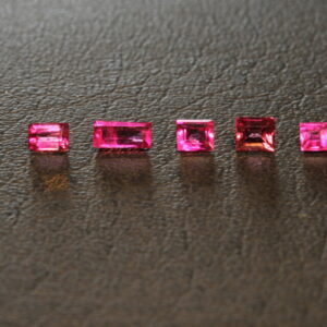 Square and rectangular red beryl set