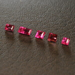 Square and rectangular red beryl set