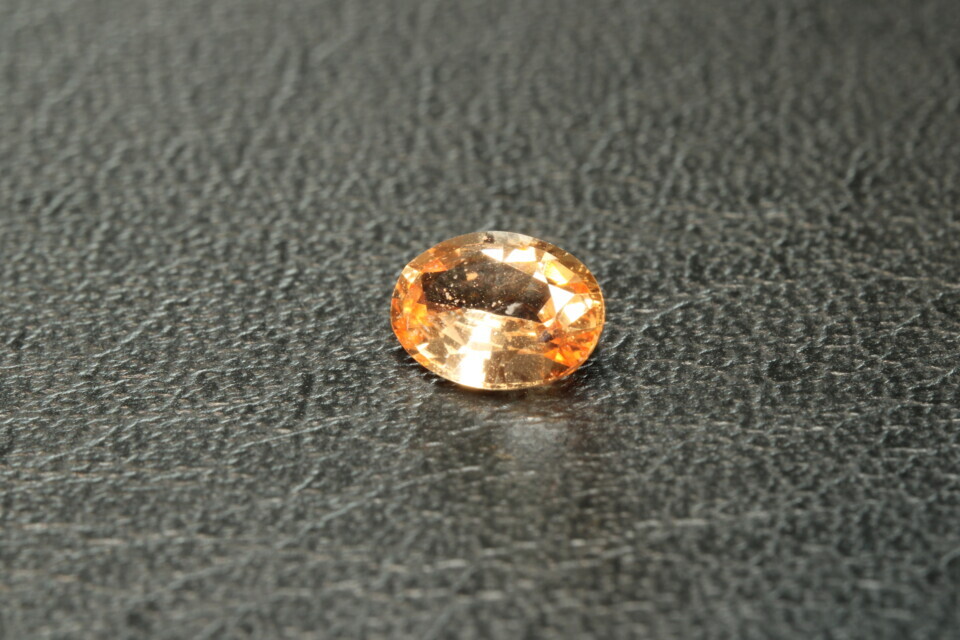 Certified Padparadscha sapphire