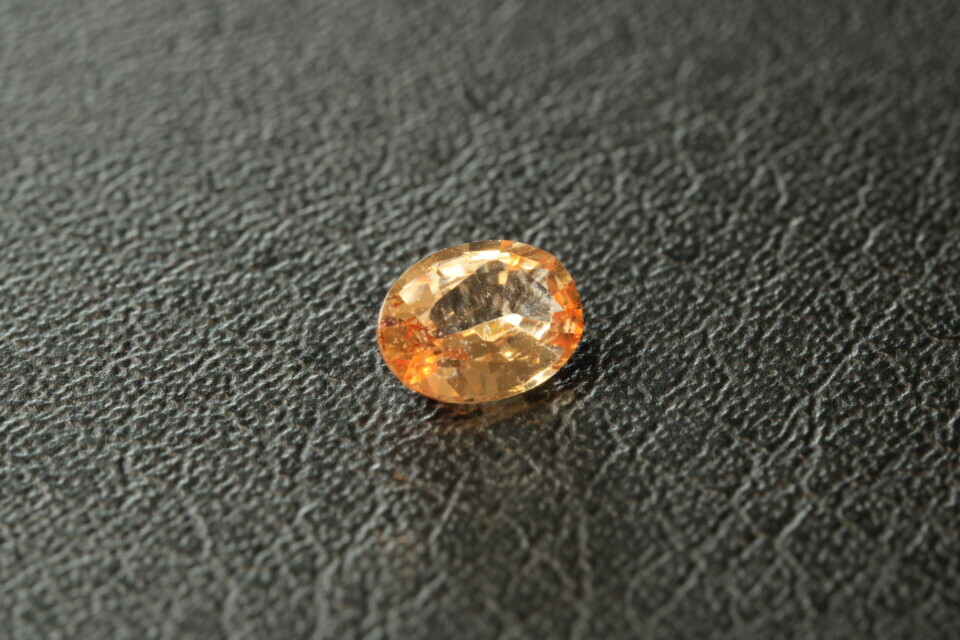Certified Padparadscha sapphire