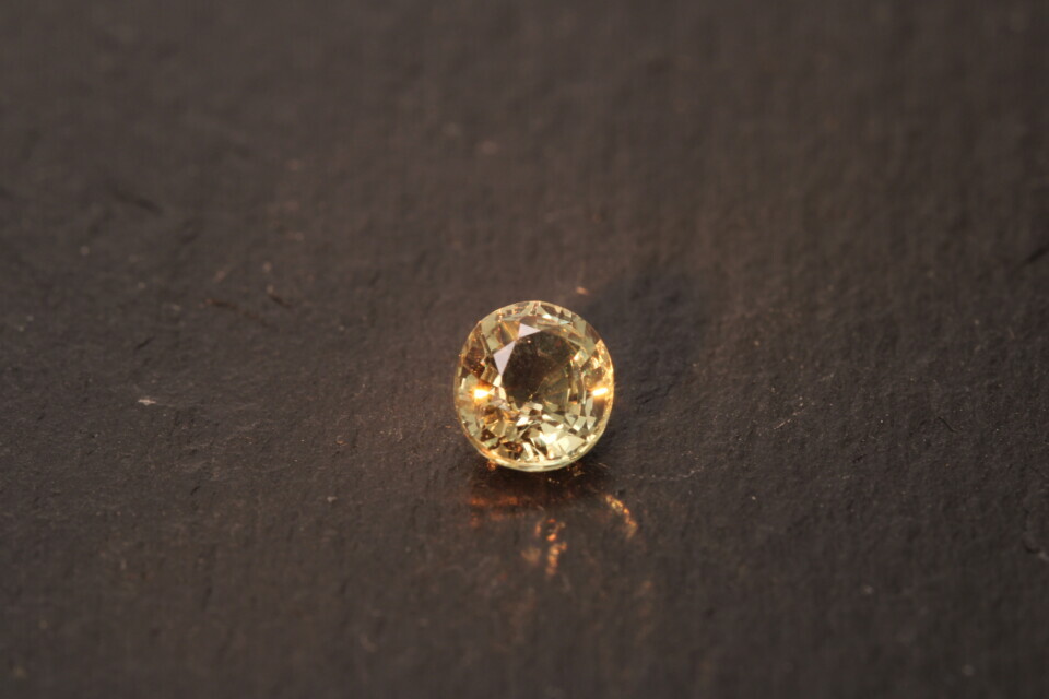 Natural alexandrite gemstone