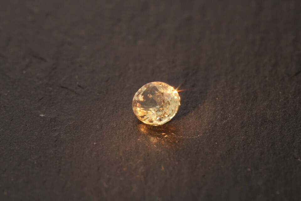 Natural alexandrite gemstone