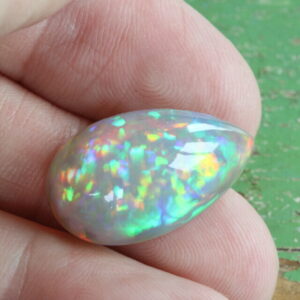 Honeycomb opal with a full color spectrum