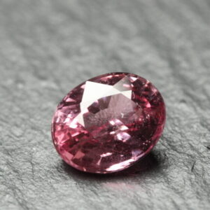 Certified padparadscha sapphire