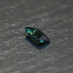 groenblauwe teal saffier