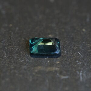 groenblauwe teal saffier