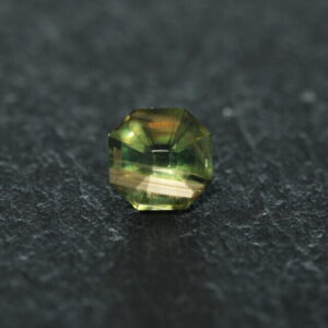 Australische saffier - 0.88 ct - onverwarmd