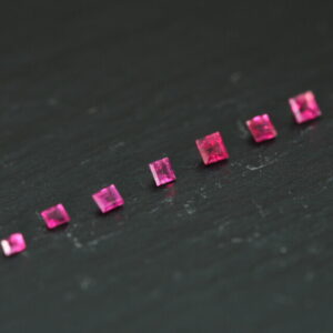 Set of 7 square and rectangular red beryls