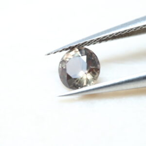 Natural colorchange round alexandrite